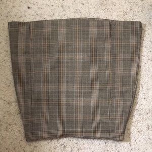 Brandy Melville John Galt Plaid Mini Cara Skirt